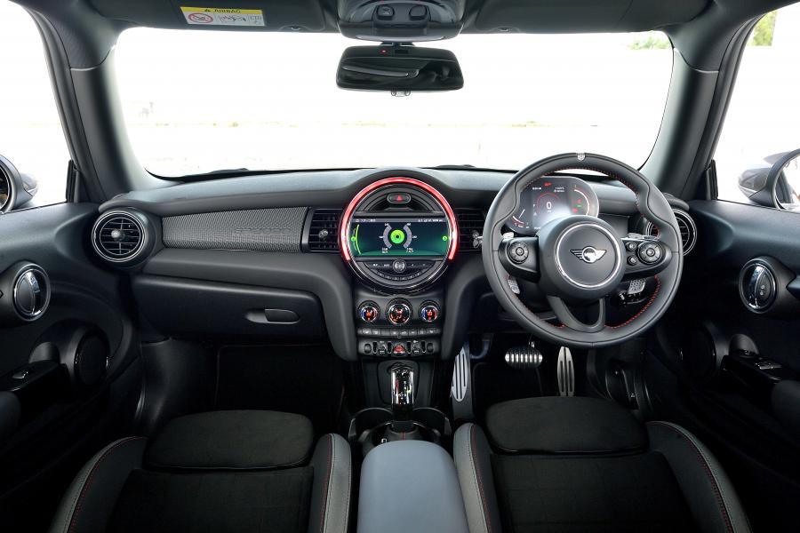 Торпедо Mini John Cooper Works GP (F56) 2020 года  (JP) (фото 6 из 15)